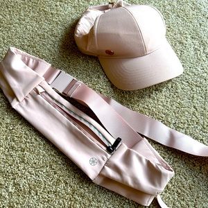 Garmin matching hat and waist storage belt
